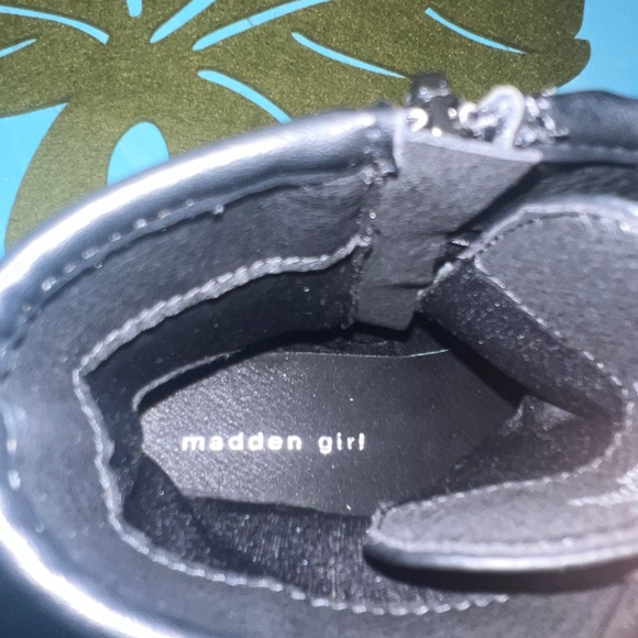 Black Combat boots - Picture 3 of 4